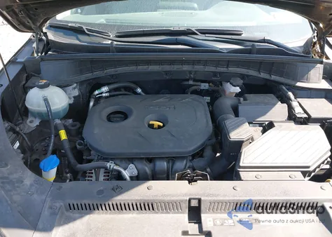 2020 Hyundai Tucson Value z USA, uszkodzony, nr VIN KM8J3CA45LU102868